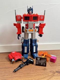LEGO オプティマスプライム 10302
