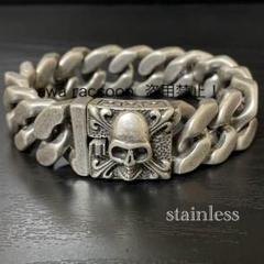 ブレスレット　ドクロデザイン　ステンレス　silver finish 重厚