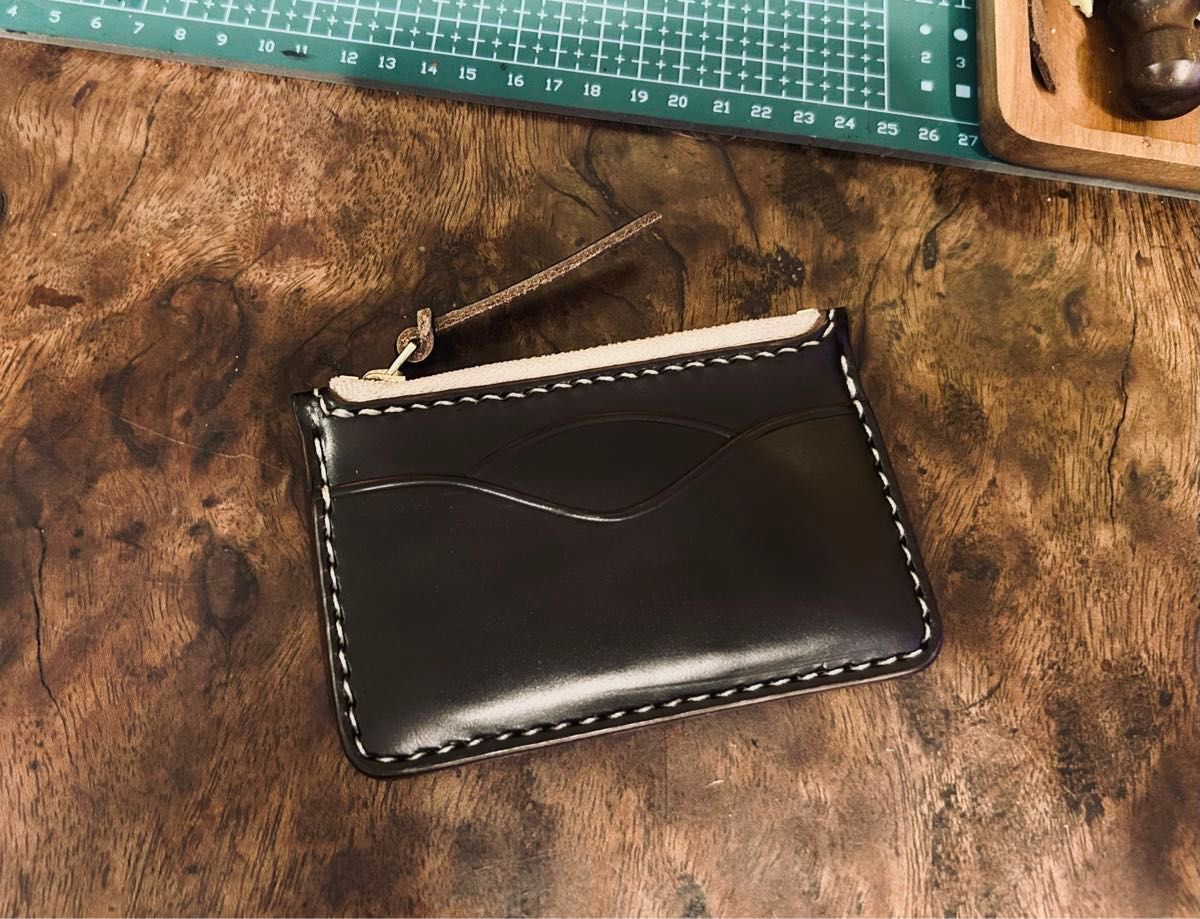 【即出荷】 新品 ブラック ブライドル J&E社 イギリス 通帳入れ パスポート 旅行かばん・小分けバッグ