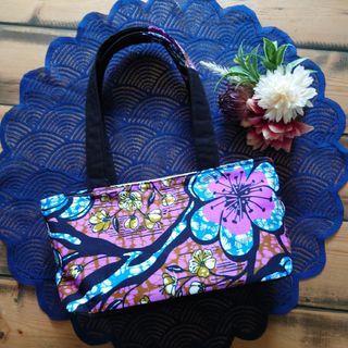 アフリカ布シリーズ　ハンドバッグ　中　ハンドメイド　さくら柄パープル　ピンク