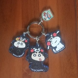 クレヨンしんちゃん　くまモン　キーホルダー